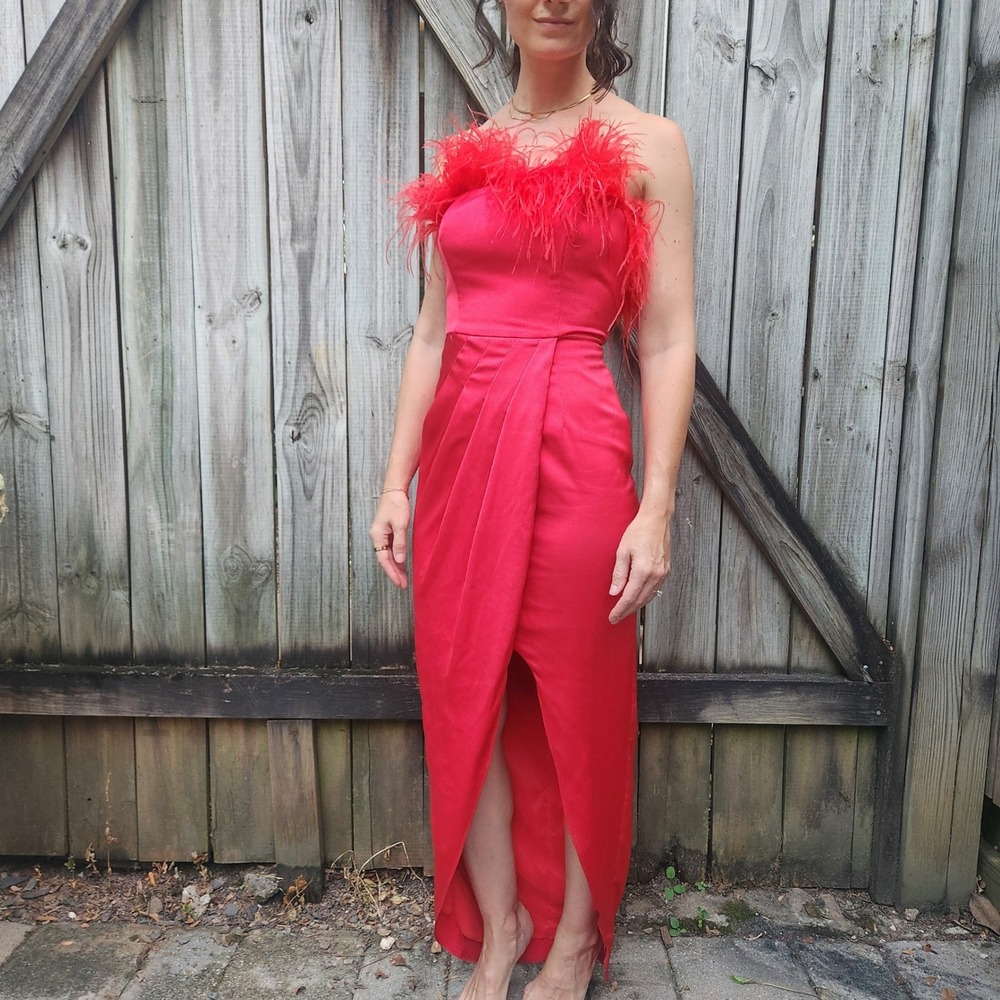 Aidan Mattox Red Strapless Feather Trim Tulip Gown, size 2
